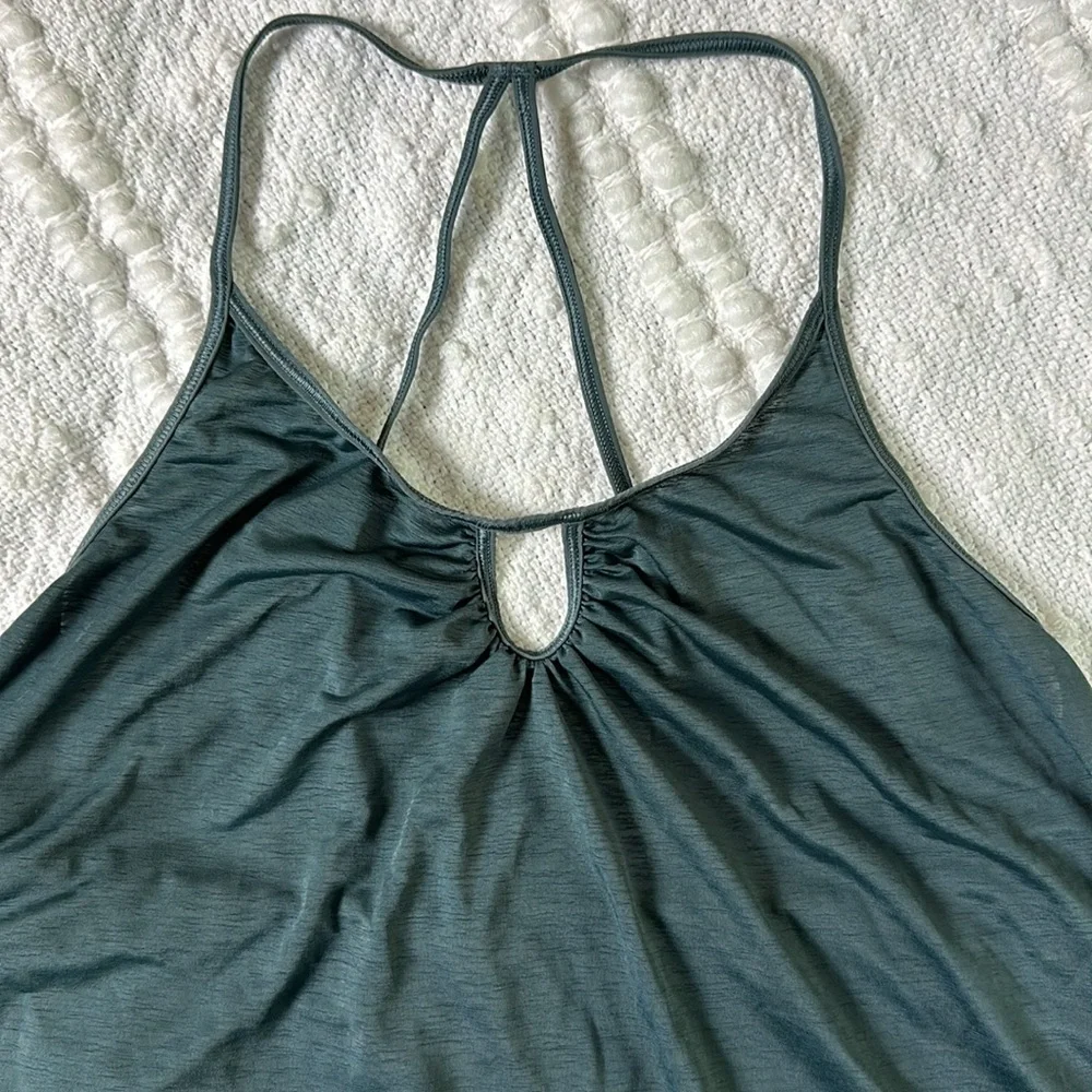 Lululemon Tighten‎ Up Tank Sea Steel Green